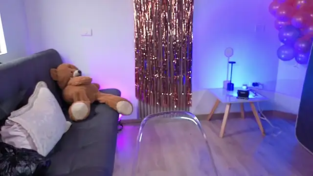 Cuttiealice online show from 01.16.26