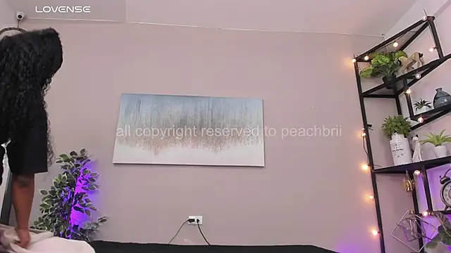 Briana Wells  online show from 05.12.26
