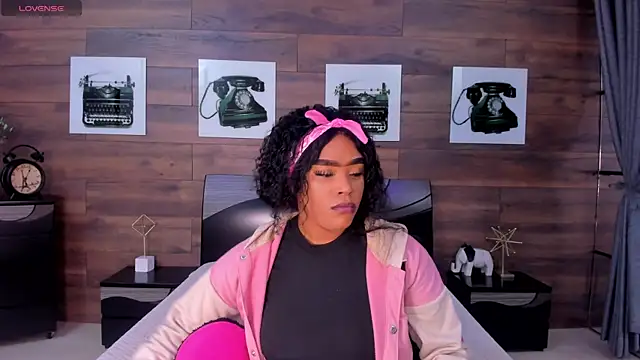 Snapshot of Briana_Wells_ chatting on 07.14.26 Briana Wells online show from 07.14.26