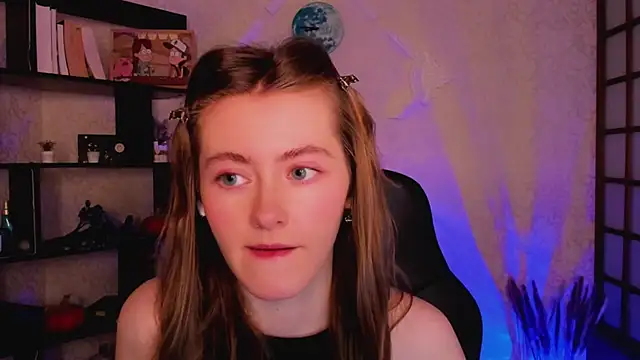 KateCuddle online show from 12.09.24