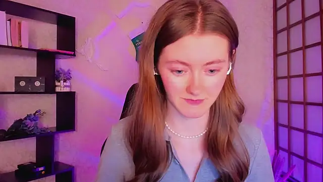 KateCuddle online show from 12.27.24