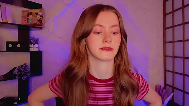 KateCuddle online show from 01.22.25