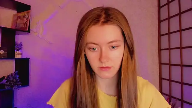 KateCuddle online show from 02.18.25