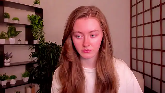 KateCuddle online show from 09.16.25