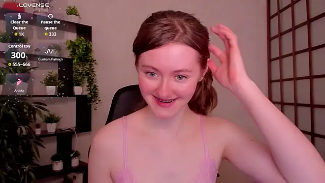 KateCuddle online show from 04.09.26