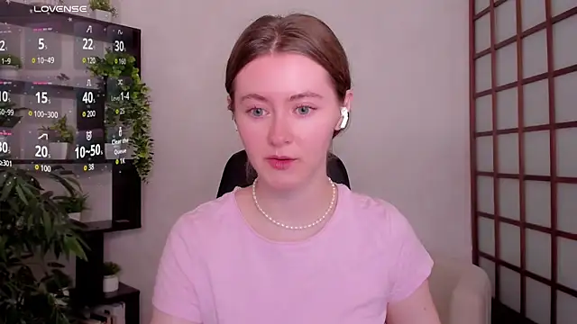 KateCuddle online show from 06.29.26