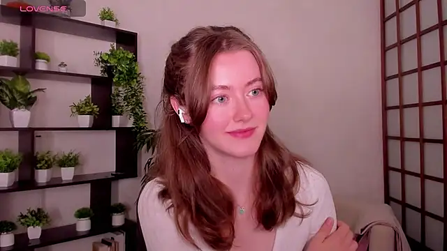 KateCuddle online show from 07.09.26