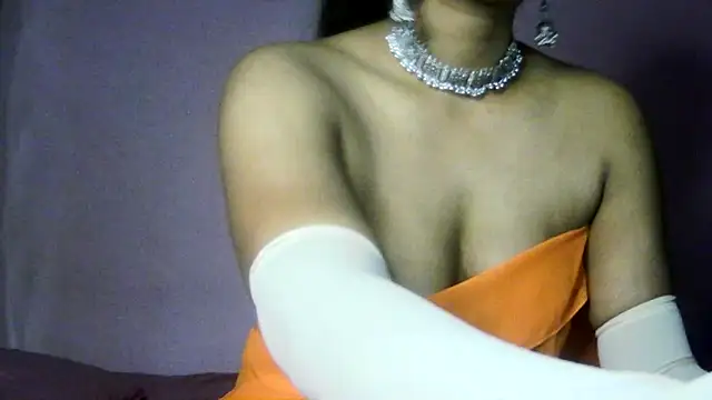 Snapshot of DAKSHA04 chatting on 06.04.26 DAKSHA04 online show from 06.04.26