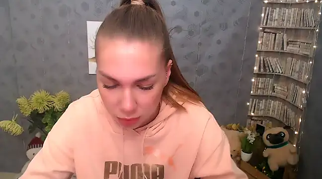 Sport Tall Doll online show from 03.12.25