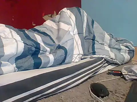 Snapshot of Eminent_Ride chatting on 11.02.25 Eminent Ride online show from 11.02.25