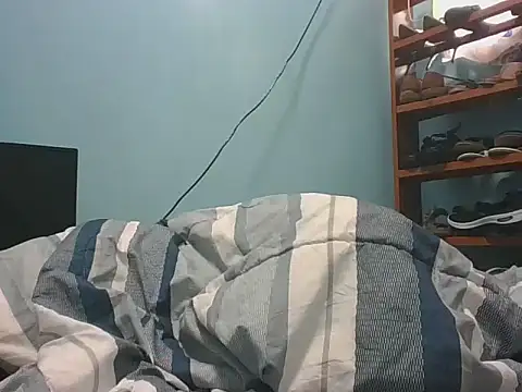 Snapshot of Eminent_Ride chatting on 01.09.26 Eminent Ride online show from 01.09.26