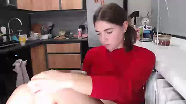 Snapshot of delightful_sofi chatting on 11.06.25 delightful sofi online show from 11.06.25