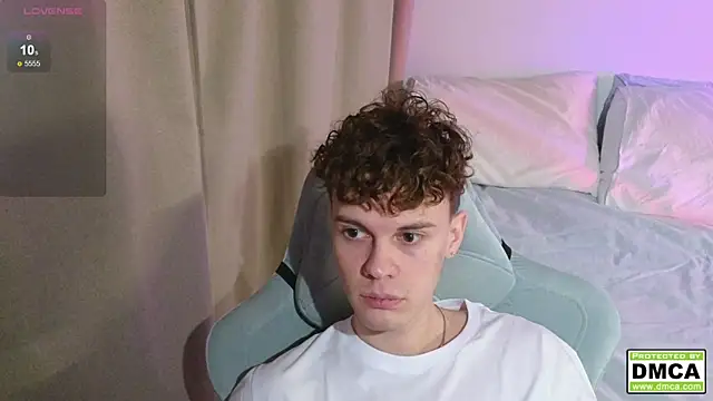 cute thomas online show from 12.17.25