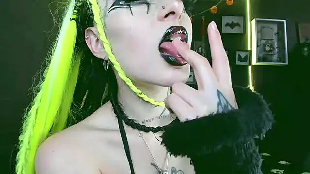 insania 9999  online show from 01.08.25