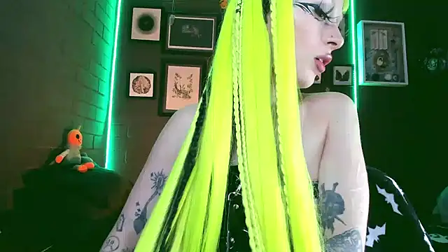 insania 9999  online show from 03.14.25