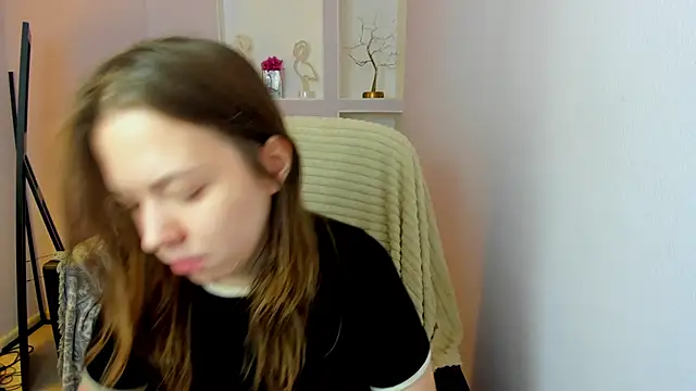 Snapshot of Persephoni chatting on 06.21.26 Persephoni online show from 06.21.26