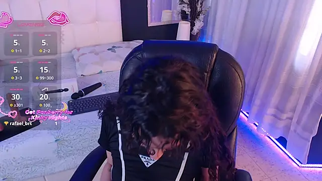 LiaVillalobos online show from 12.13.25