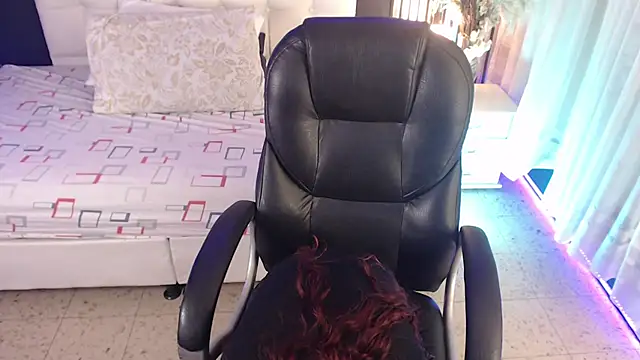 LiaVillalobos online show from 04.07.26