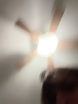 LeaGambit   online show from 02.17.25