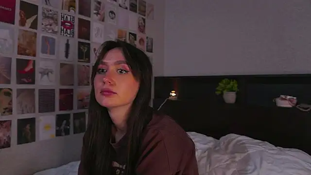 itssophiie online show from 09.12.25