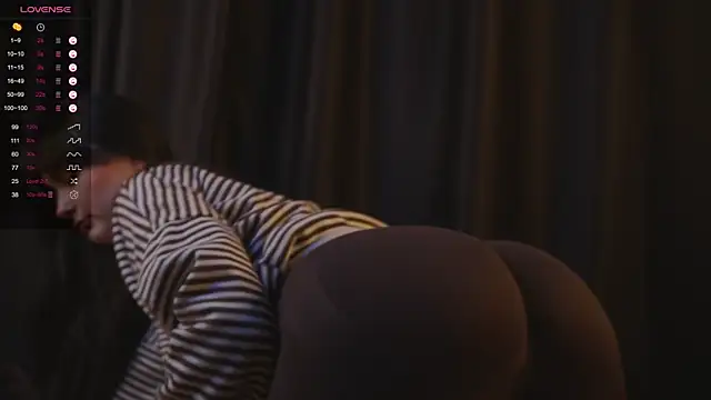 itssophiie online show from 11.17.25