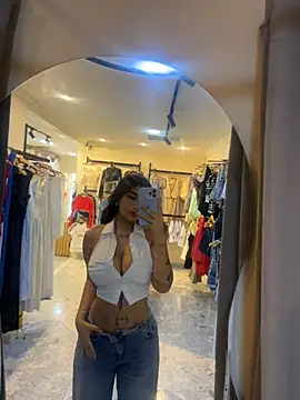 clarachanelricek online show from 02.18.26