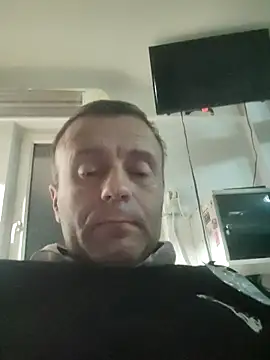Snapshot of muscularsexy chatting on 06.15.26 muscularsexy online show from 06.15.26