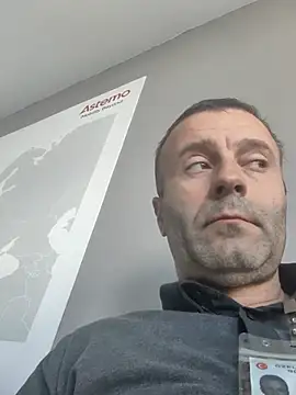 Snapshot of muscularsexy chatting on 07.15.26 muscularsexy online show from 07.15.26