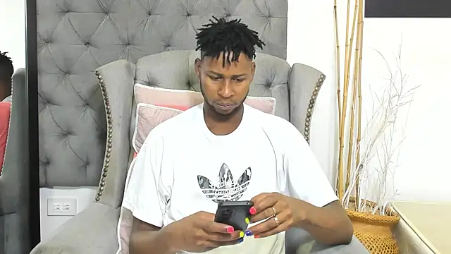 santhi lee online show from 02.28.25