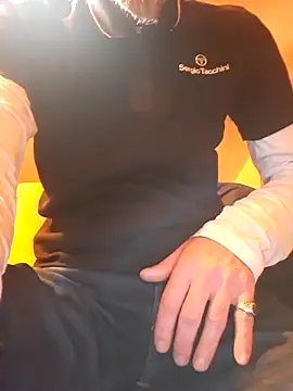 eddouxxx78 online show from 11.22.25