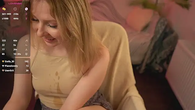 Snapshot of _Killer_Smile_ chatting on 01.29.25 Killer Smile online show from 01.29.25