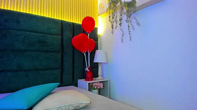 AntonellaaHot online show from 02.17.25