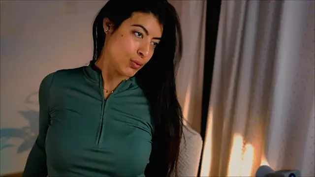 Snapshot of anabelcurvy chatting on 01.20.25 anabelcurvy online show from 01.20.25