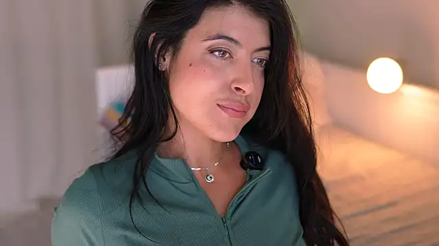 Snapshot of anabelcurvy chatting on 09.23.25 anabelcurvy online show from 09.23.25