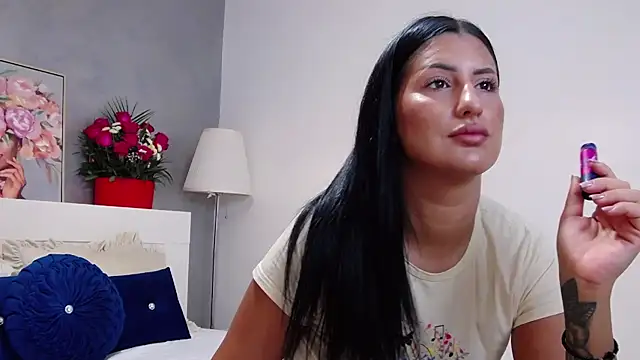 RebeccaRyen online show from 11.18.25