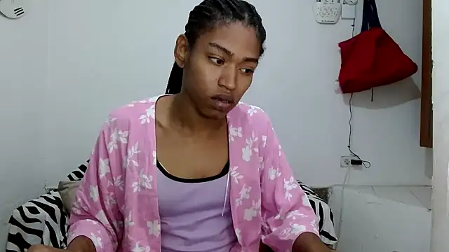 Snapshot of angelamarie1 chatting on 04.20.26 angelamarie1 online show from 04.20.26