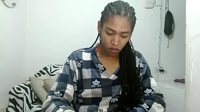Snapshot of angelamarie1 chatting on 04.23.26 angelamarie1 online show from 04.23.26