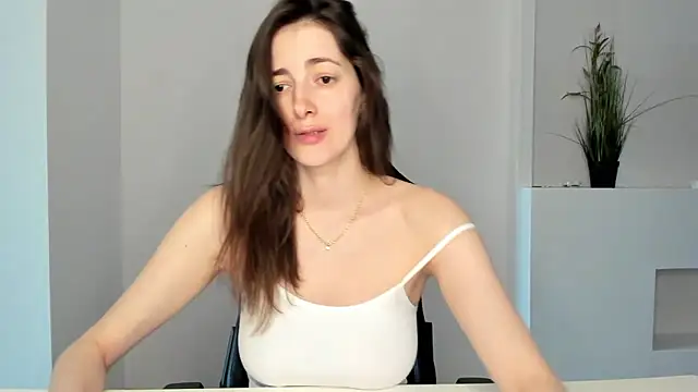 Sabrina Mur online show from 02.13.25