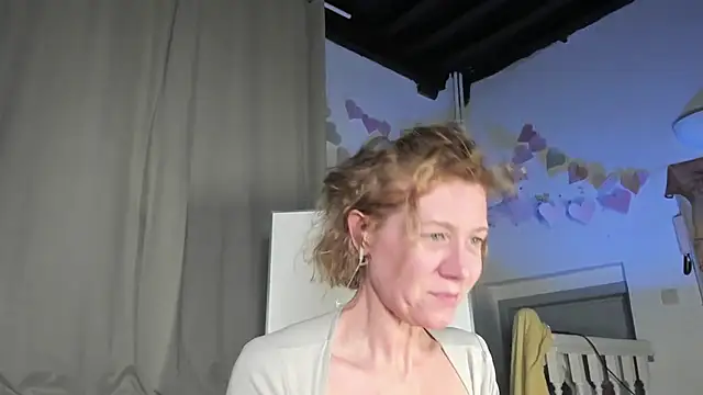 Lola Belgium online show from 03.11.25