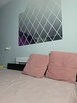 LucyKims online show from 07.06.26