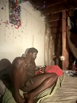 Snapshot of versetopcouple chatting on 09.30.25 versetopcouple online show from 09.30.25