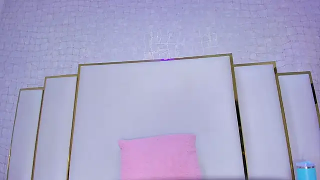 Snapshot of paola_rodriguez chatting on 10.03.25 paola rodriguez online show from 10.03.25