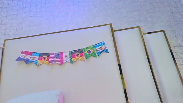 paola rodriguez online show from 07.04.26