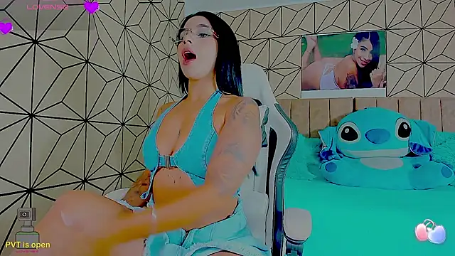 vane lopez  online show from 03.18.26