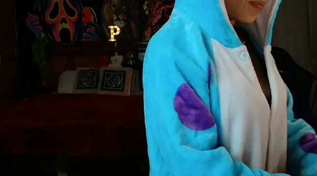 MINI Petite online show from 01.18.25