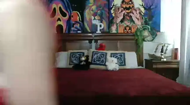 MINI Petite online show from 02.05.25