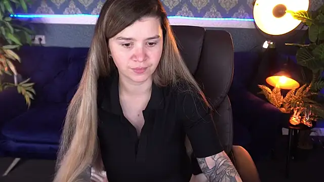 AmellyMilly online show from 11.19.25