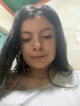 Meghan320 online show from 01.29.25