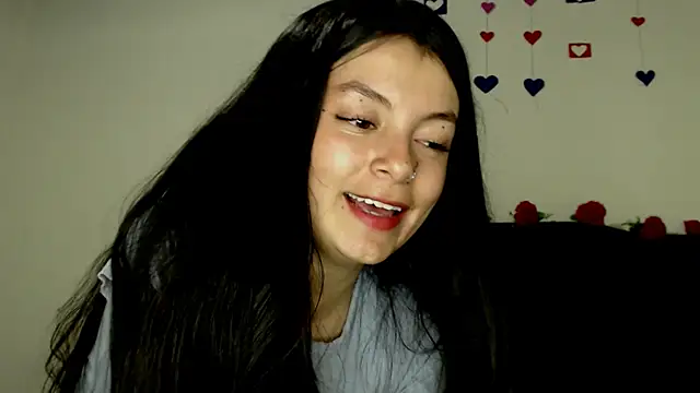 Meghan320 online show from 02.22.25