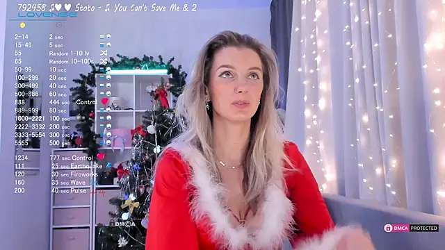 Snapshot of Karamelsw_ chatting on 12.30.24 Karamelsw online show from 12.30.24